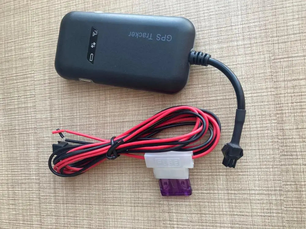 gps tracker GT02A.D.N car rastreador veicular tracking software systems  motorcycle truck localizador gps spy gadgets  SOS relè